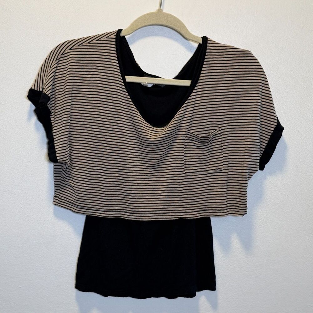 Joyce Leslie Womens Layered Stripe Top Black Gray Short Sleeve Size M